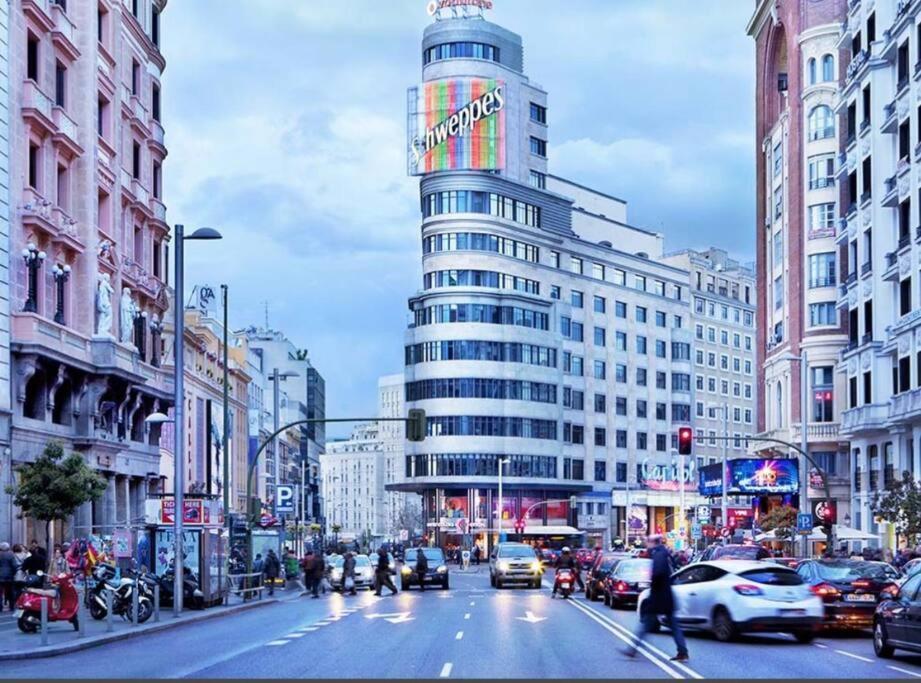 Apartamento Centro De Madrid Bagian luar foto